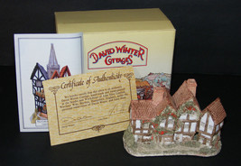 THE APOTHECARYS SHOP a David Winter Cottage - Heart of England Collectio... - £31.60 GBP