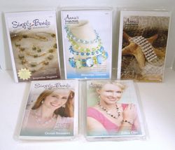 5 Annie&#39;s Simply Beads Kit Of the Month Club Serpentine Rhinstone Santor... - £39.34 GBP