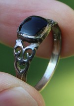 size 8.5 gothic STERLING SILVER &amp; BLACK ONYX ladies ring band 925 Estate... - £26.49 GBP