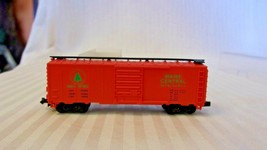 N Scale Model Power Maine Central Orange Box Car #14785 - £15.71 GBP