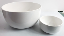 PORCELAIN WHITE LARGE BOWL 12&quot; DIAMETER MADE IN PORTUGAL USED 2 PIECE - £18.07 GBP