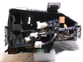 09-10 NISSAN MURANO/ VIN A  4TH DIGIT /  ENGINE BAY /FUSE/RELAY/BOX image 3