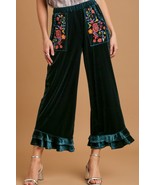 Umgee Full Size Wide Fit Ruffle Velvet Pants with Embroidered Pockets Pl... - €56,69 EUR