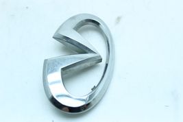 04-10 INFINITI G35X Rear Trunk Emblem Set F3158 image 4