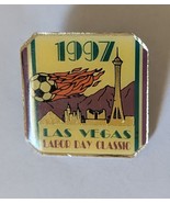 1997 Las Vegas Labor Day Classic Sports Pin - $113.28 MXN