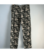Boys camouflage pants with elastic drawstring waist size XL (14-16 Husky) - $167.92 MXN