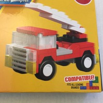 NEW Make It Blocks Fire Truck - 56 pieces (out of box) - $166.65 MXN