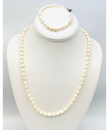 Vintage Cultured Freshwater Pearl Necklace Bracelet Set - $80.13 CAD