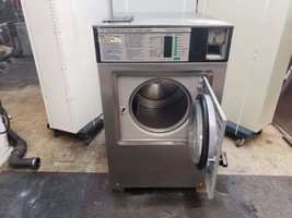 Wascomat Front Load Washer Coin Op, 3PH 208-240V, M/N: W125ES; S/N: 9705/037497 - £1,556.98 GBP