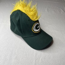 Green Bay Packers Mohawk Hat NFL Apparel Tag Fitted Elastic ￼ - £18.73 GBP