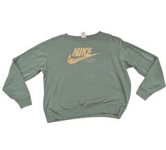 Women&#39;s Nike Loose Fit Sweatshirt Size Medium Sage And Gold - €12,33 EUR