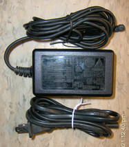 OEM original AC Charger Power Supply for M series Dock or Camera HP TADP-8NBA - £20.63 GBP