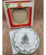 Spode Disney Christmas Tree Celebration 9&quot; Plate - 2005 HTF- NIB - $1,956.96 MXN