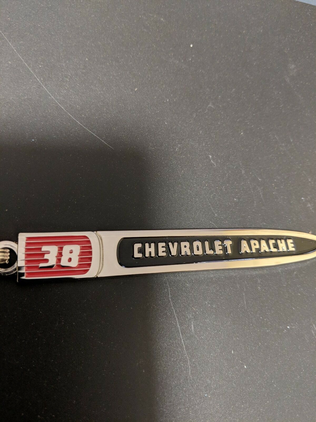 1959 59 Chevrolet Apache 38 Emblem keychains(F4)