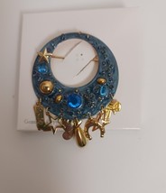 Cresent Moon Pin Brooch Geniune Stones With Cowboy Charms - $210.34 MXN