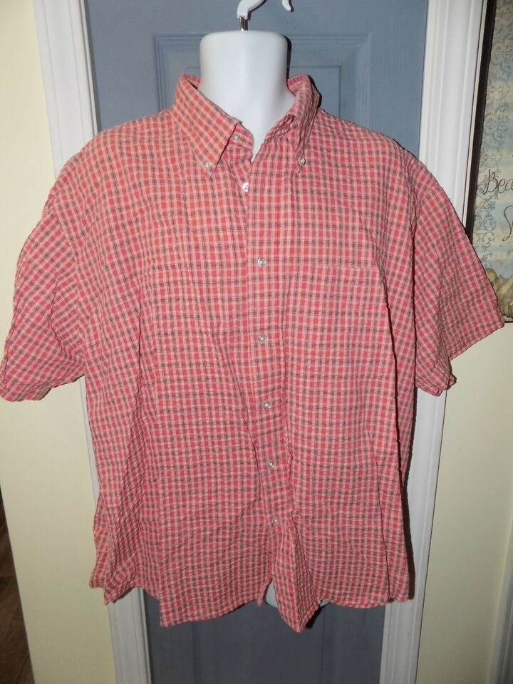 IZOD Pink Plaid Short Sleeve Button Down Shirt Size 2XL Men&#39;s EUC - $28.50