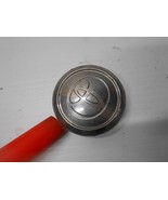 2007 Toyota Prius Center Cap 3 - $27.57 CAD