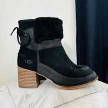Ugg Kirke Suede Fur Cuff Side Zip Heeled Ankle Boots Block Heel, Black, Size 9.5 - £66.52 GBP