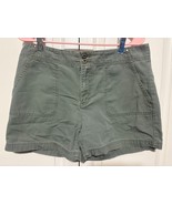 Tommy Hilfiger Size 10 Womens Khaki Green Jean Shorts - $14.85