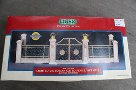 1999 Vtg Lemax Christmas Village Collection Lighted Poly Resin Gated Fence NEW - £15.56 GBP
