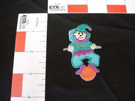 Clown on a ball patch vintage - $10.88