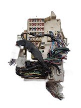 CAMRY     2002 Fuse Box Cabin 1220411 - $727.50 MXN