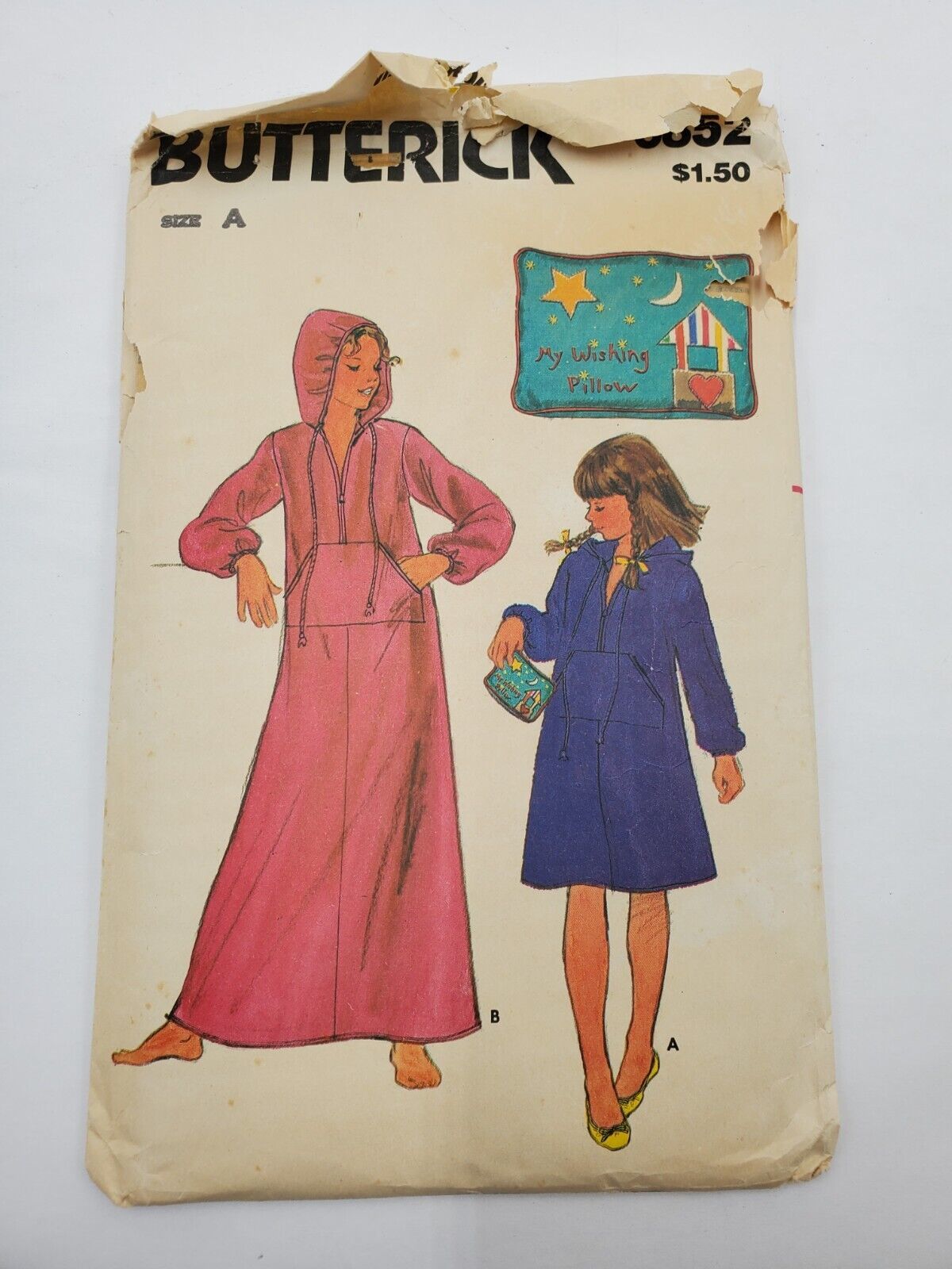 Butterick 6852 Sewing Pattern Girl's Robe & Pillow Transfer Vtg Cut Size A 7-14 - $7.88