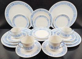 (4) Royal Doulton Cranbourne 5 Pc Place Setting Vintage Blue Flowers Eng... - $267.17