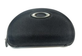 Authentic Oakley Large Lightweight Black Zip Sunglass Hard Clam Shell Case - $14.84