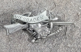 WIESBADEN Goslar Deer Rifle Travel Oktoberfest Hesse Souvenir Hat Pin Ge... - £12.54 GBP