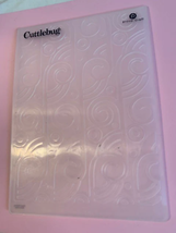 Cricut Cuttlebug Swirl Lines embossing folder - $8.87