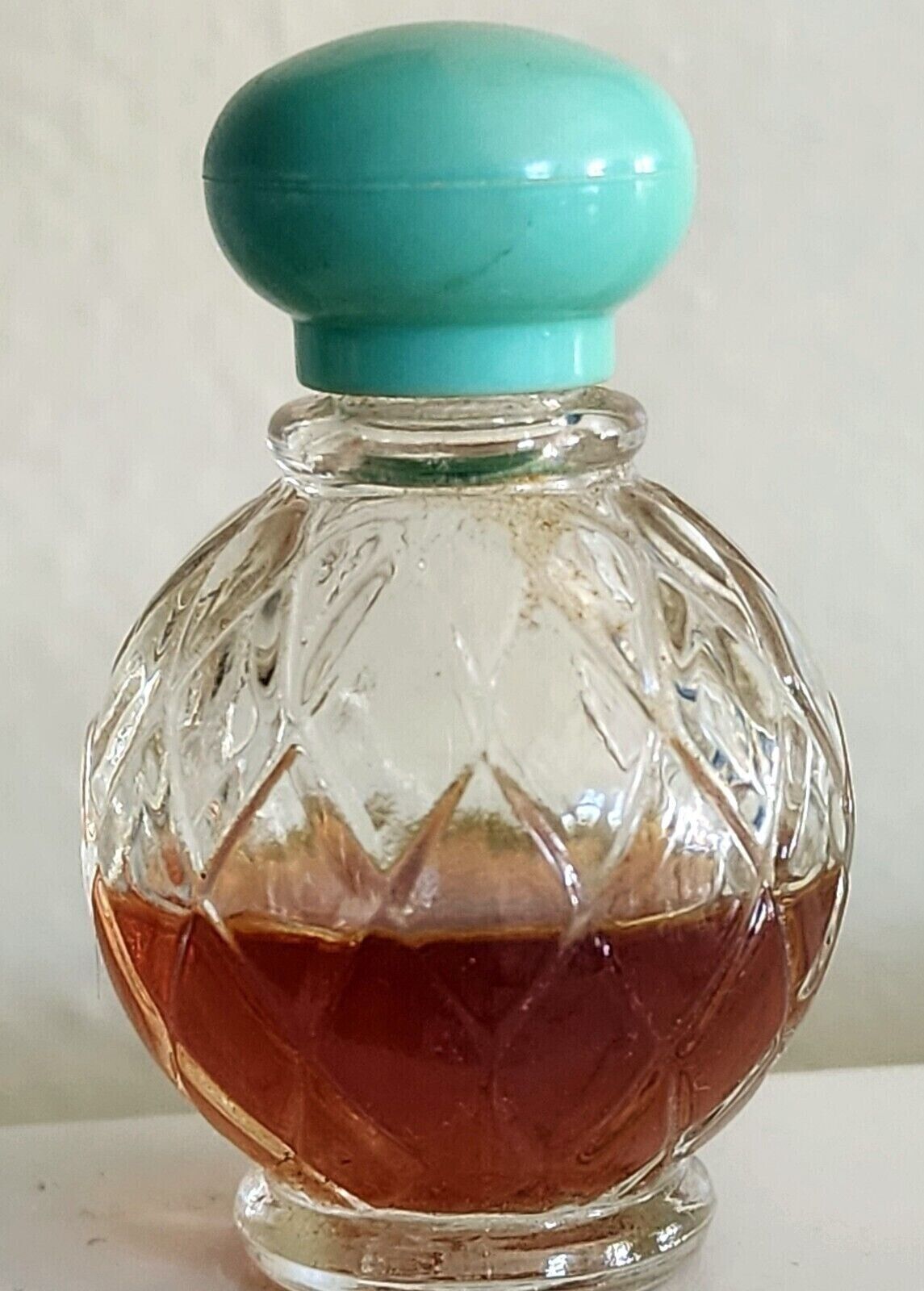 Vintage Avon Hawaiian White Ginger Bottle Contains About 1/3 Of the .5 F... - $8.99