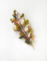 Cute Little Vintage Enamel Leaf Pin Brooch - $9.89