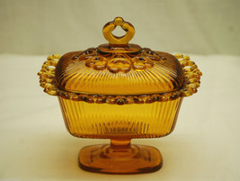 Vintage 1950s Indiana Glass Amber Ribbed Footed Candy Dish w Lace Edges &amp; Lid - £23.73 GBP