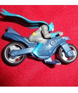 BATMAN BATCYCLE Hot Wheels + animated DVD + teddy bear keychain - €9,52 EUR