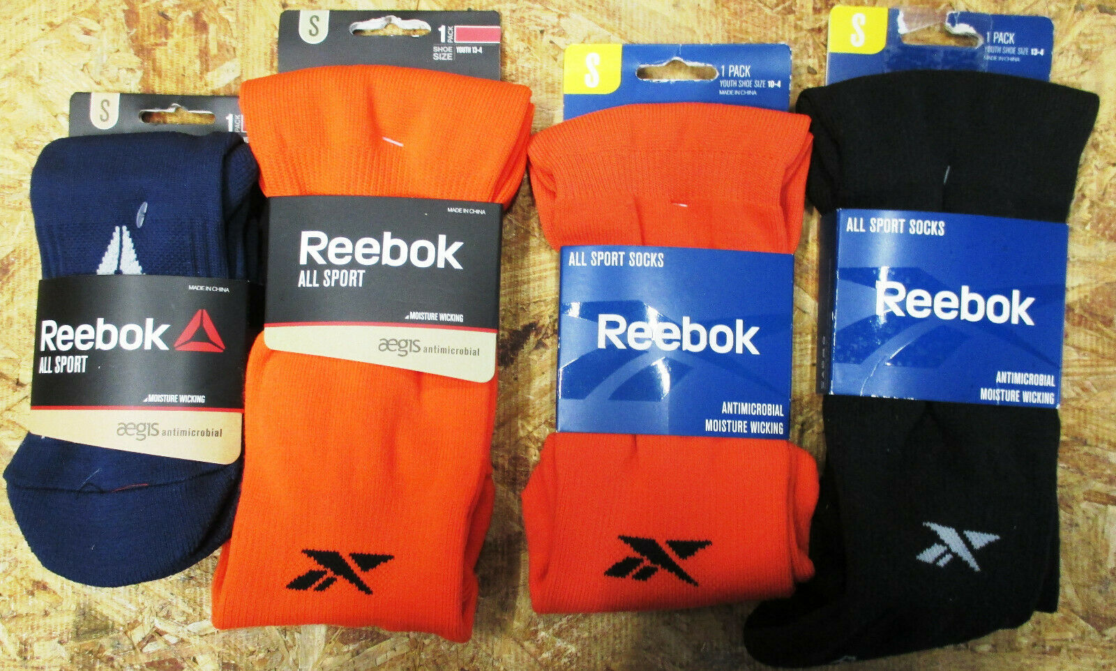 4 Pack Reebok All Sport Athletic Knee High Socks Size Small Youth 13-4 / - £19.00 GBP