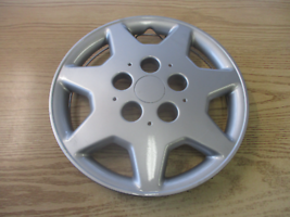 One factory 1995 1996 Chrysler Sebring 14 inch hubcap wheel cover - £14.54 GBP