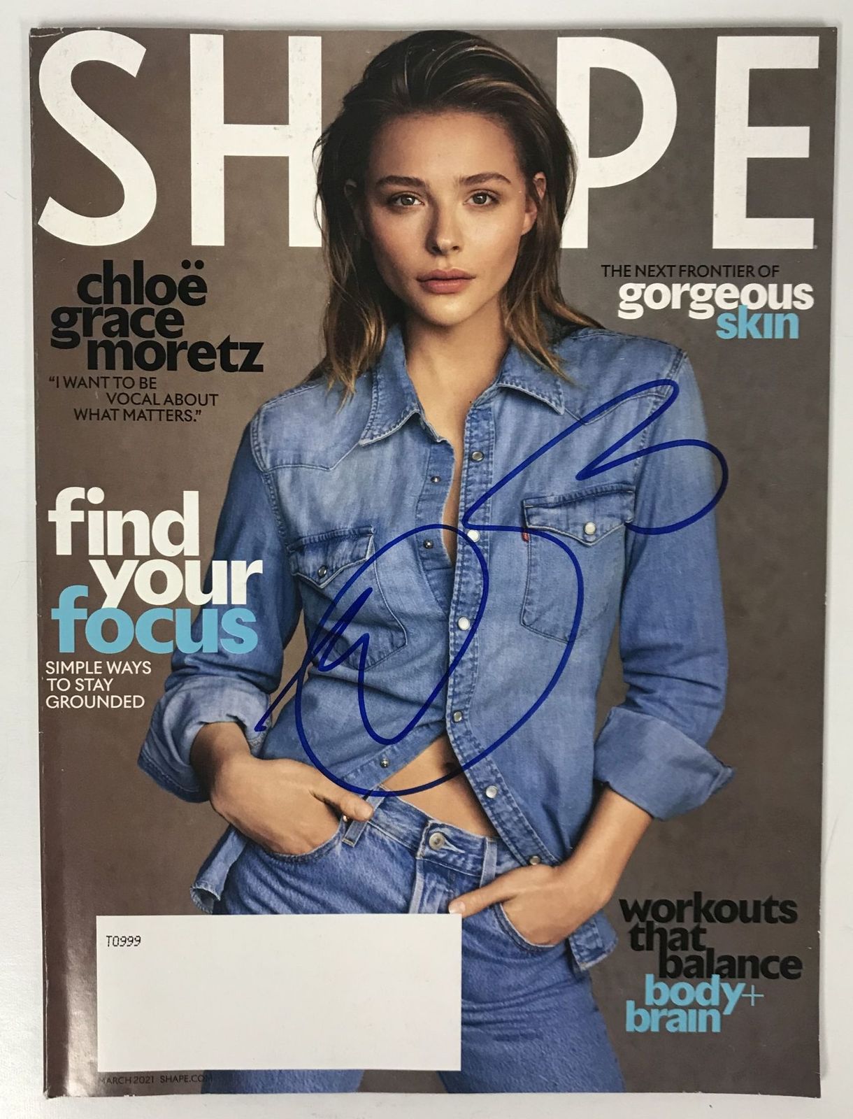 Chloe Grace Moretz Signed Autographed Complete &quot;Shape&quot; Magazine - $34.99