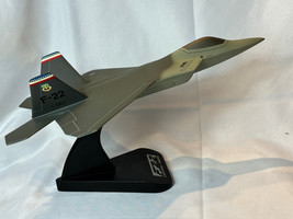 Lockheed Boeing F22 Raptor Desktop Model Fighter Jet On Stand Philippine... - $128.65