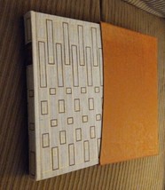 Aubrey&#39;s Brief Lives by John Aubrey. Folio Society 1975 First edition w/... - $401.18 MXN