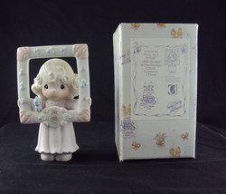 Precious Moments C0016, You&#39;re As Pretty As A Picture, Issued 1995, Memb... - £15.91 GBP