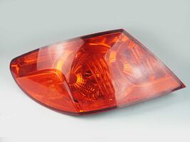 2009-2010 Chrysler Sebring Sedan Taillight Brake Stop Lamp Panel Lh Quarter - $113.80