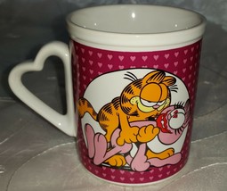 Garfield I Put The K.I.S.S In Kissing Coffee Cup Mug -Enesco 1978 1980 J... - £5.55 GBP