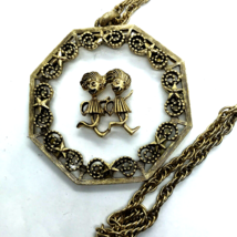 Vintage Gemini Zodiac Twins Horoscope Large Gold Tone Pendant Necklace Mod hippy - £31.80 GBP