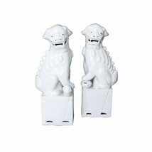 Cute White Porcelain Foo Dog Figurine 11&quot; - £86.03 GBP