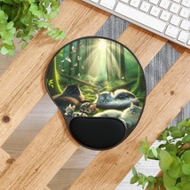 Jungle Oasis Mouse Pad with Wrist Rest, Office Decor, Gift for Remote Wo... - $42.10 CAD