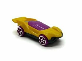 2019 McDonald&#39;s Hot Wheels Happy Meal Car Blitzspeeder Mattel 1:64 Scale Toy - £9.77 GBP