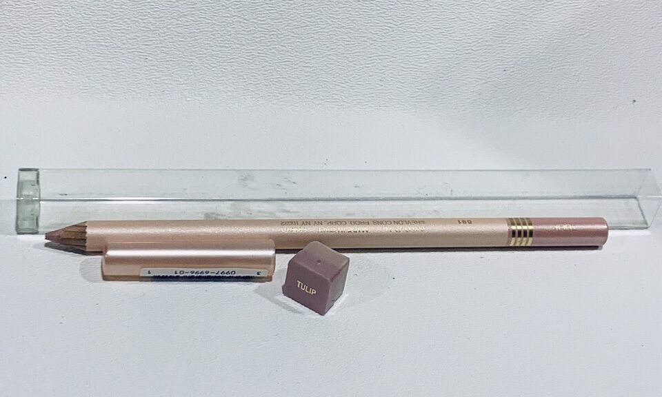 Revlon Wet / Dry Eyeliner Pencil - Tulip - .084 oz Full Size RARE As Pic... - $10.06