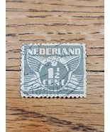 Netherlands Stamp Flying Dove 1 1/2c Used - $2.72 CAD