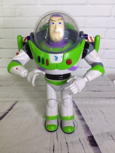 Primary image for Disney Toy Story Ultimate Buzz Lightyear Talking Mouth Moving Action Figure READ